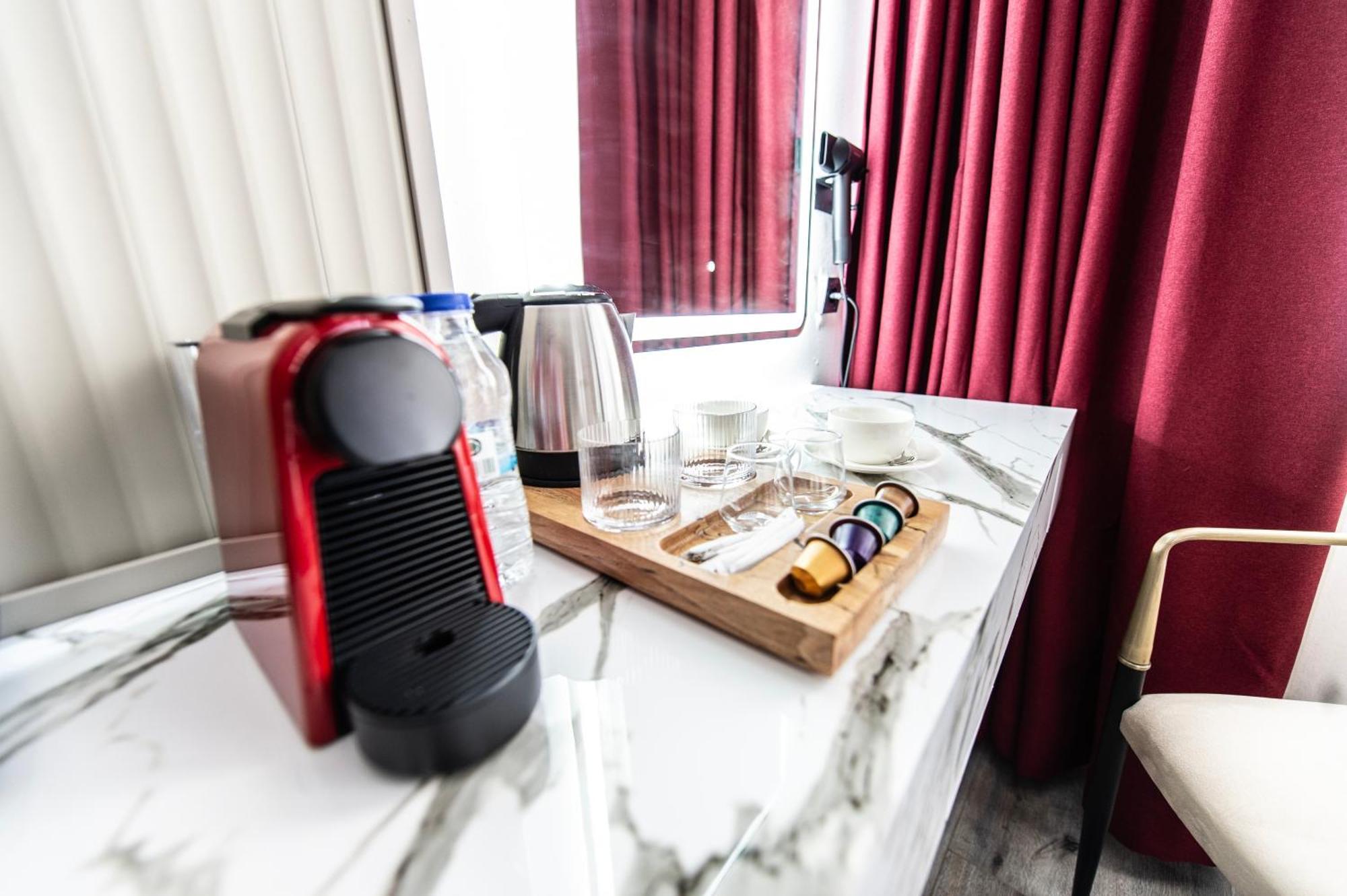 Hidden Pearls Boutique Hotel Истанбул Екстериор снимка