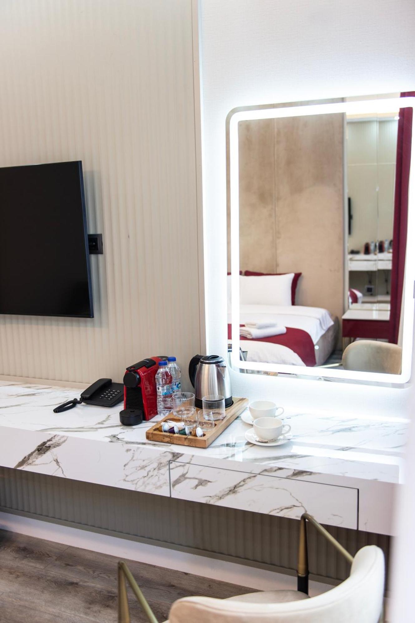 Hidden Pearls Boutique Hotel Истанбул Екстериор снимка