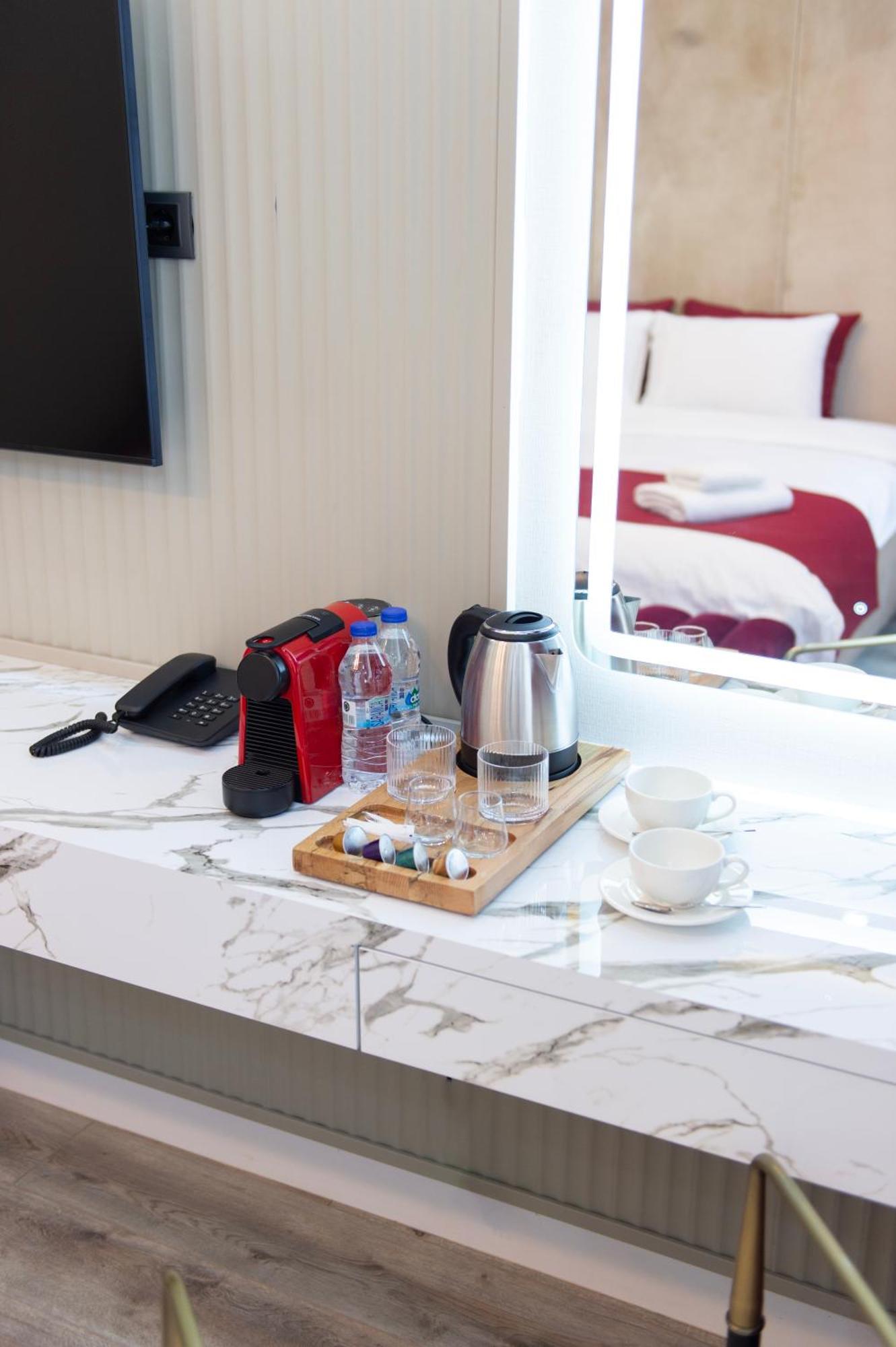 Hidden Pearls Boutique Hotel Истанбул Екстериор снимка